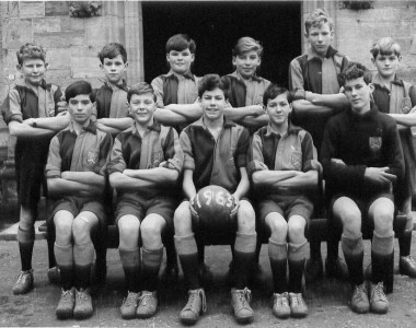 L to R, Back Row : Reid, ?, Forbes, Watling, ?, Hall. L to R, Front Row : Jamieson, Milburn, Farquason (Capt), Carey, Stevens. Contributed by J.Edwards