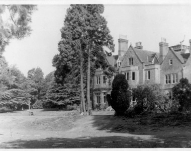 Southern Facade Contributed by R.Chapple